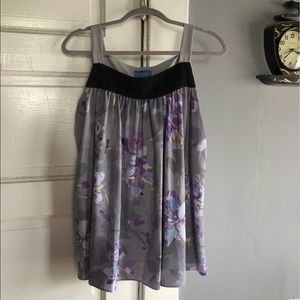 Women’s NWT Simply Vera Vera Wang Top. Size 14.